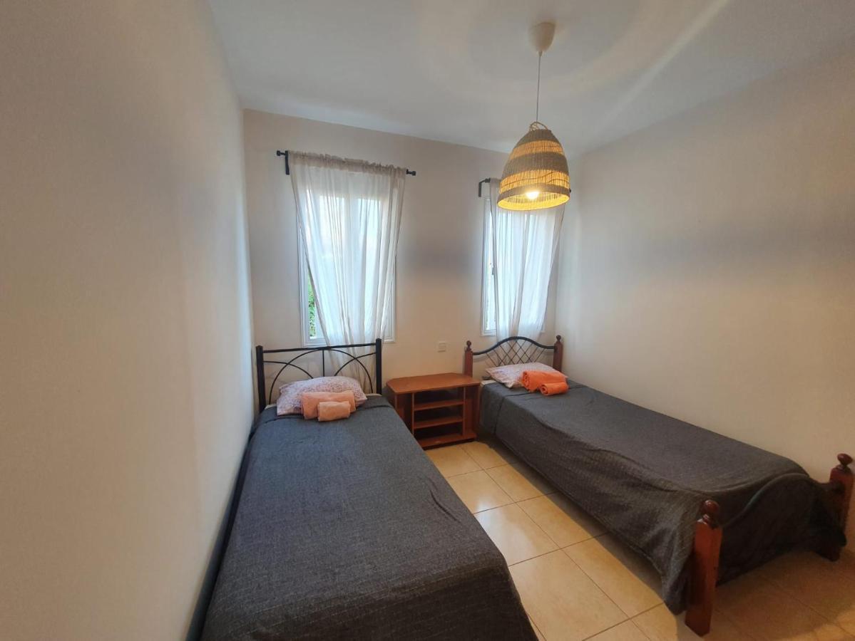 Ancient Paphos - Cozy Place Next To The Sea, Marina, Historical Sites, Buses, Mall, And Market Eksteriør billede