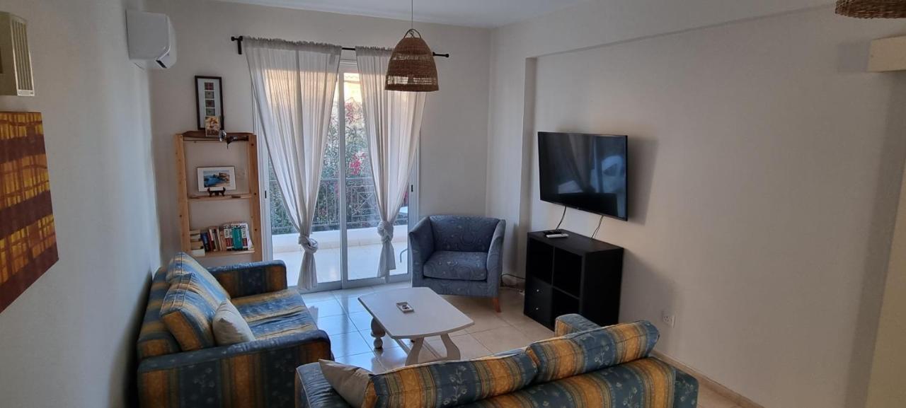 Ancient Paphos - Cozy Place Next To The Sea, Marina, Historical Sites, Buses, Mall, And Market Eksteriør billede