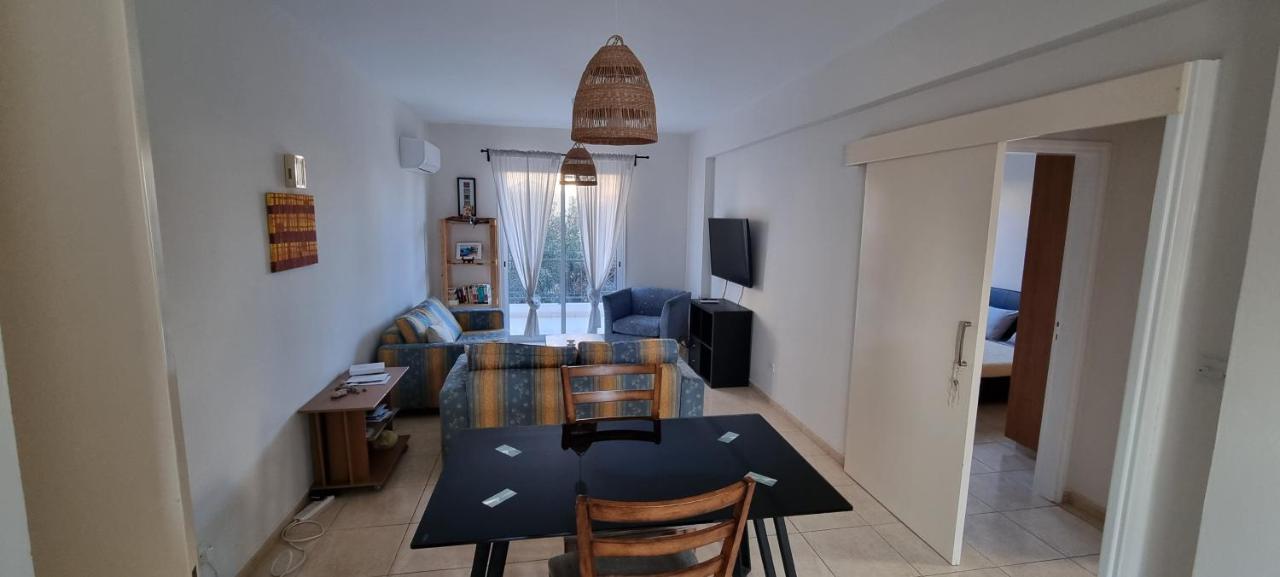 Ancient Paphos - Cozy Place Next To The Sea, Marina, Historical Sites, Buses, Mall, And Market Eksteriør billede