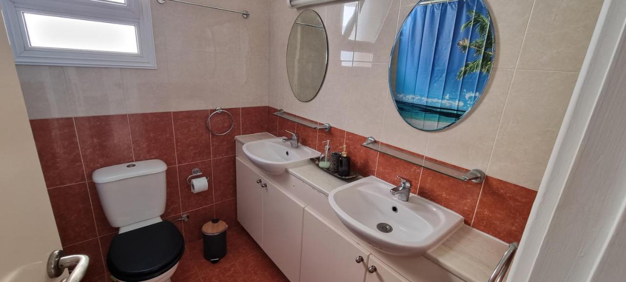 Ancient Paphos - Cozy Place Next To The Sea, Marina, Historical Sites, Buses, Mall, And Market Eksteriør billede